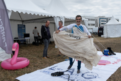 Parachutisme-Pliage-parachute-2